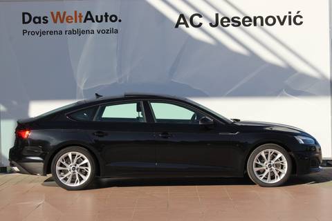 2022 Audi A5 Sportback — sličica 3