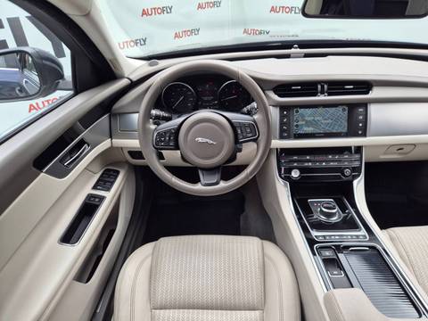 2016 Jaguar XF — sličica 17