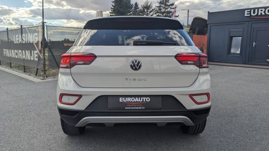 2025 Volkswagen T-Roc — fotografija 7