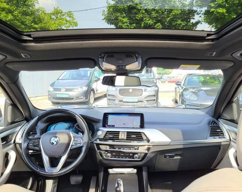 2018 BMW X3 — sličica 13
