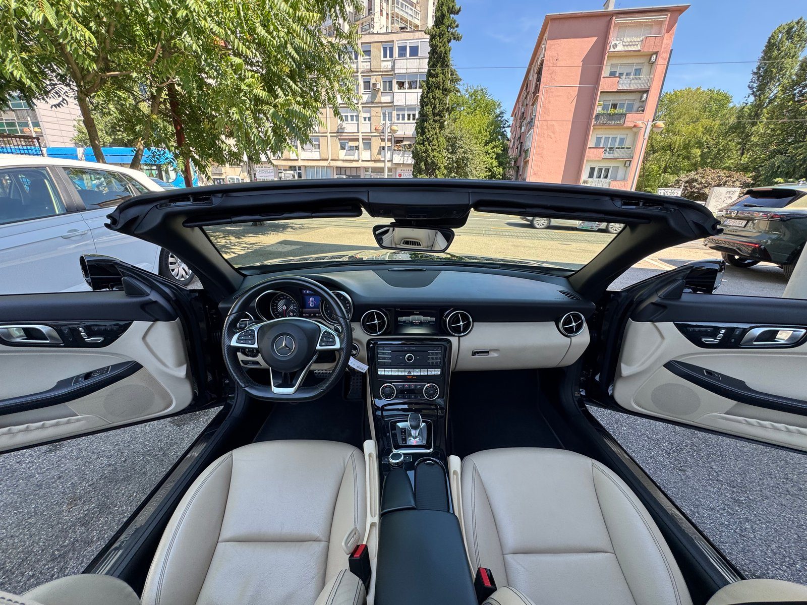 2017 Mercedes-Benz SLC — fotografija 20