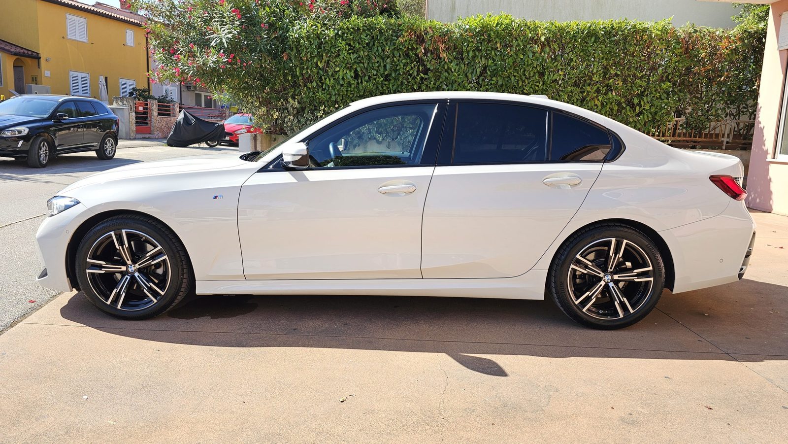 2024 BMW Serija 3 M Sport — fotografija 8