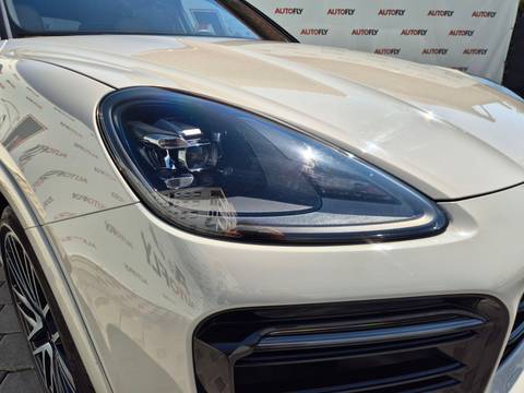 2023 Porsche Cayenne — sličica 28