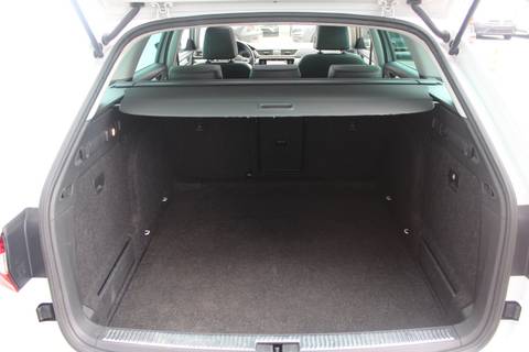 2018 Škoda Superb Combi — sličica 16
