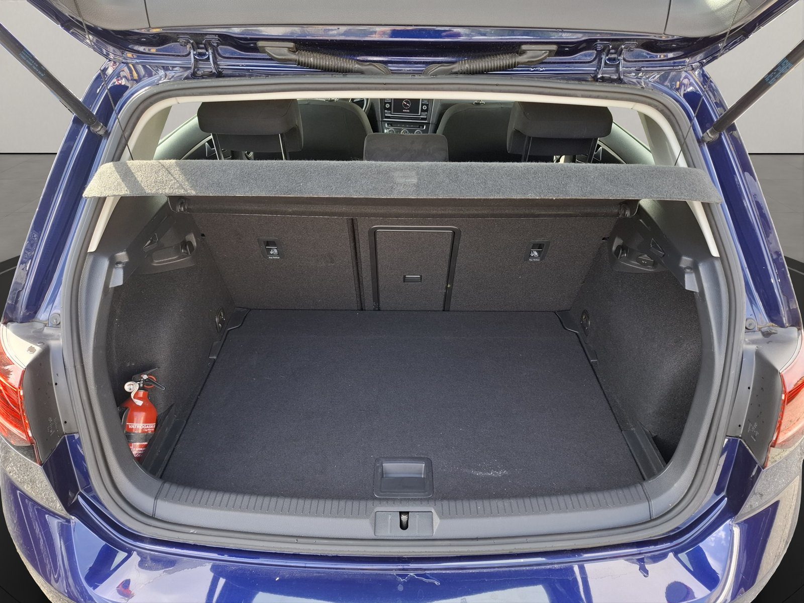 2019 Volkswagen Golf — fotografija 18