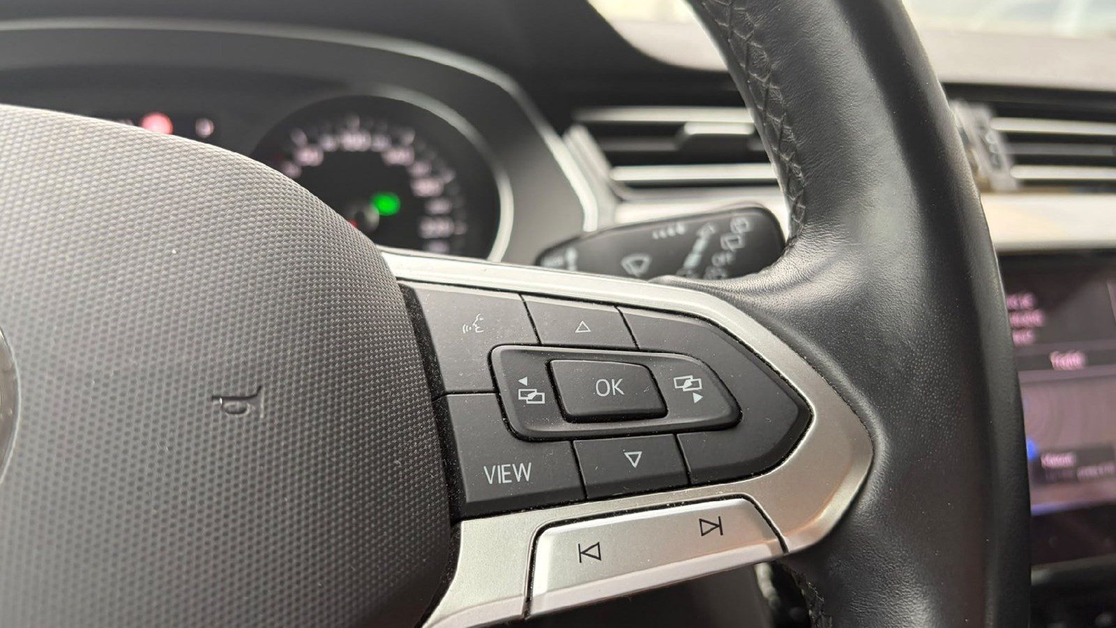 2022 Volkswagen Passat — fotografija 20