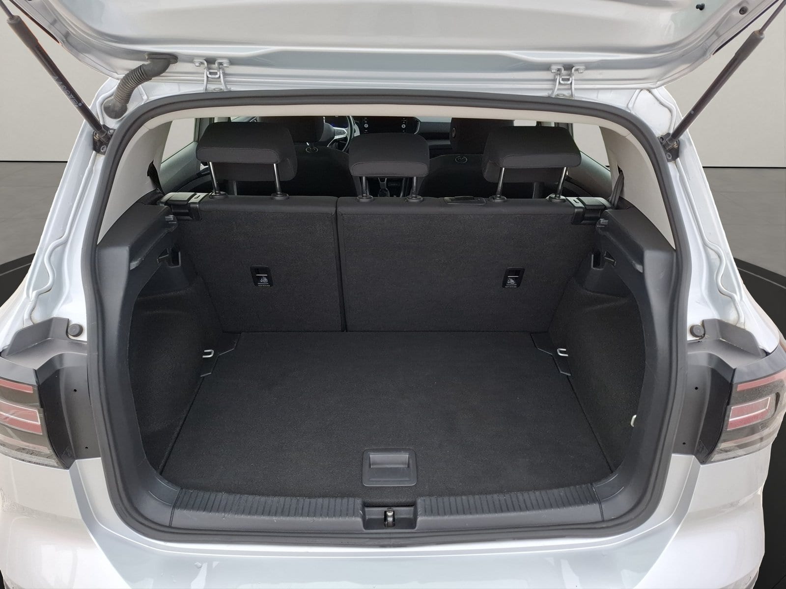 2023 Volkswagen T-Cross — fotografija 17