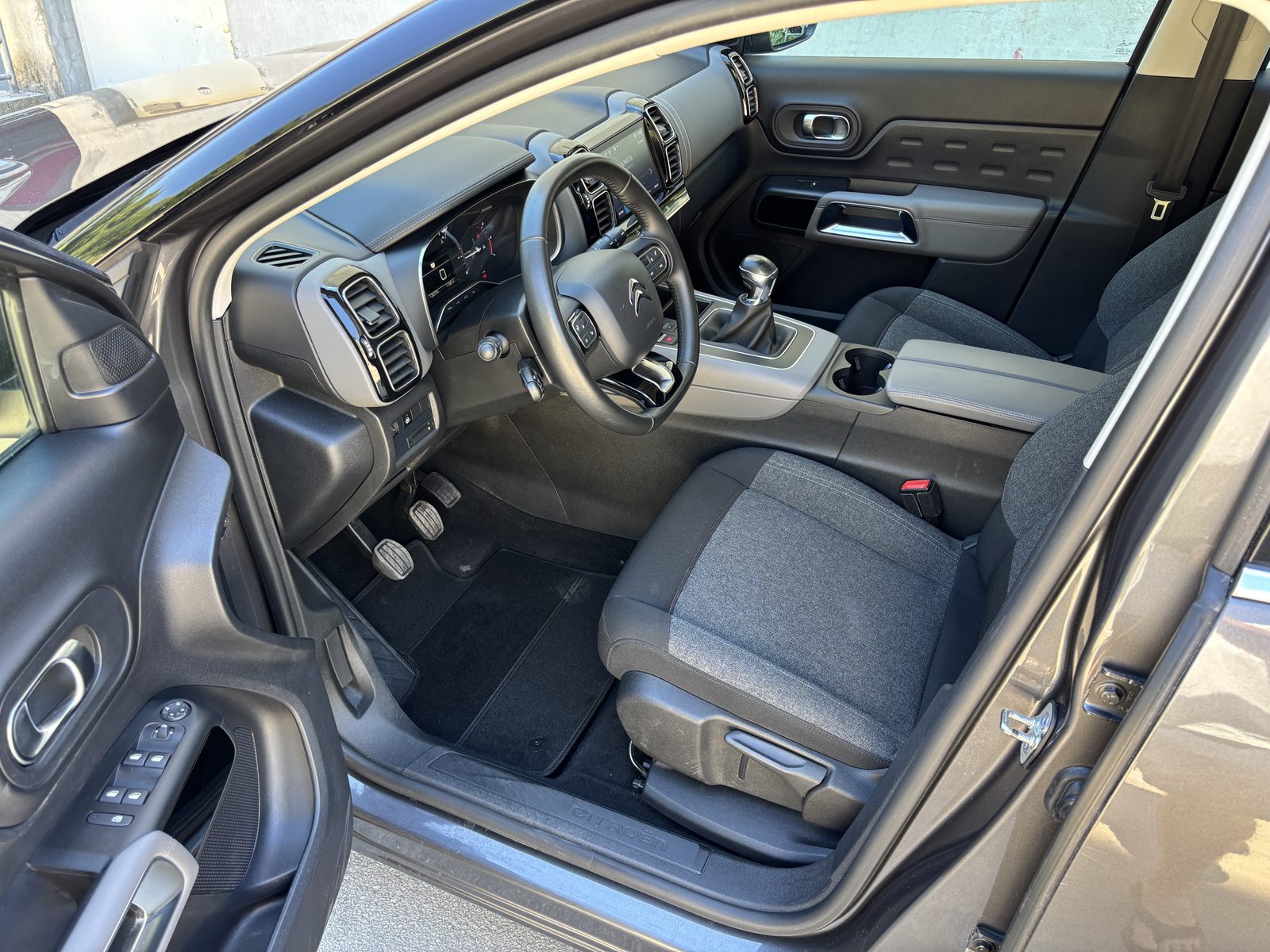 2022 Citroën C5 Aircross — fotografija 13