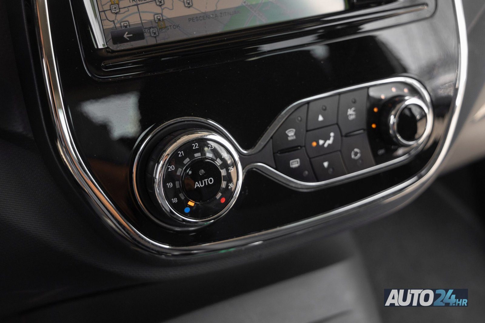 2015 Renault Captur — fotografija 17
