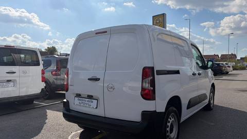 2023 Opel Combo van — sličica 7