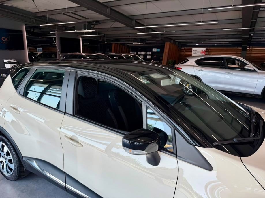 2019 Renault Captur — fotografija 11