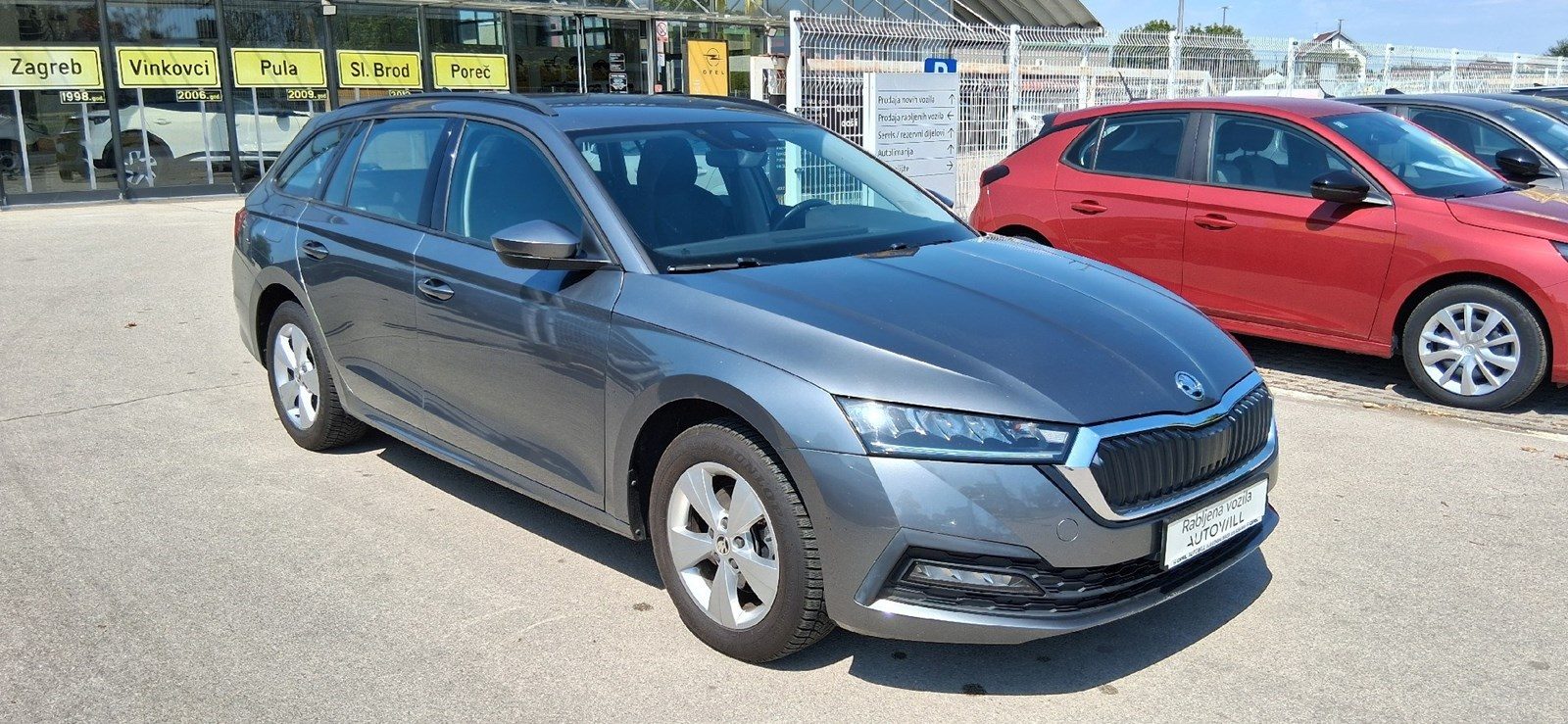 2022 Škoda Octavia — fotografija 4