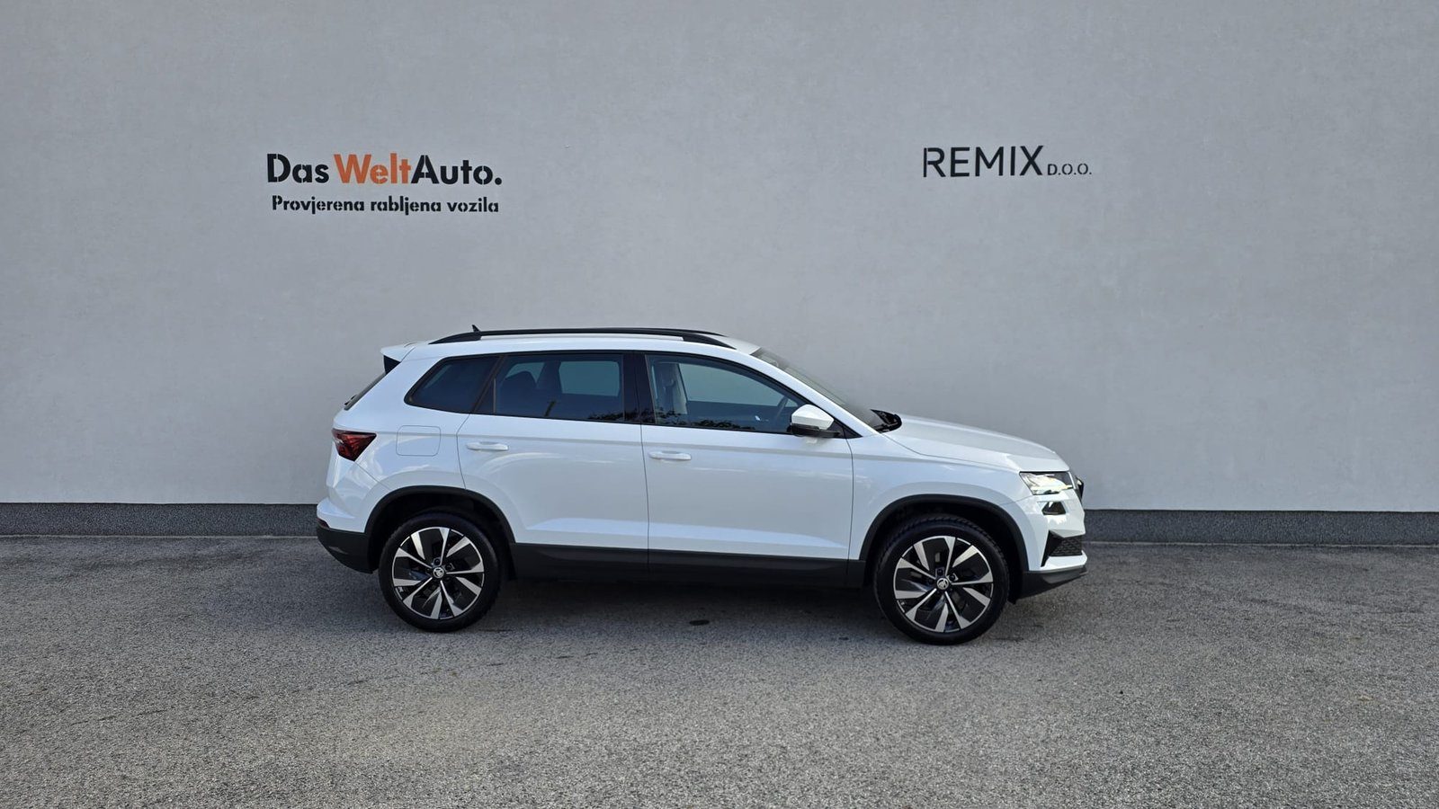 2023 Škoda Karoq — fotografija 4
