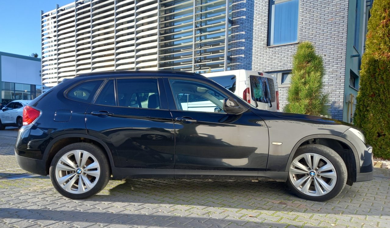 2011 BMW X1 — fotografija 14