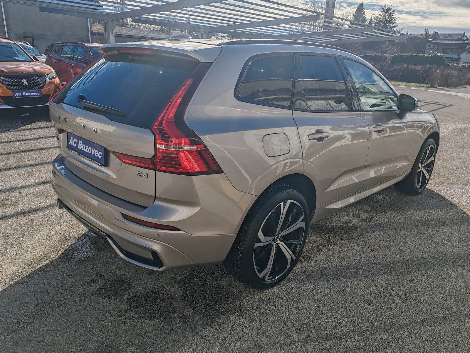 2023 Volvo XC60 — fotografija 6