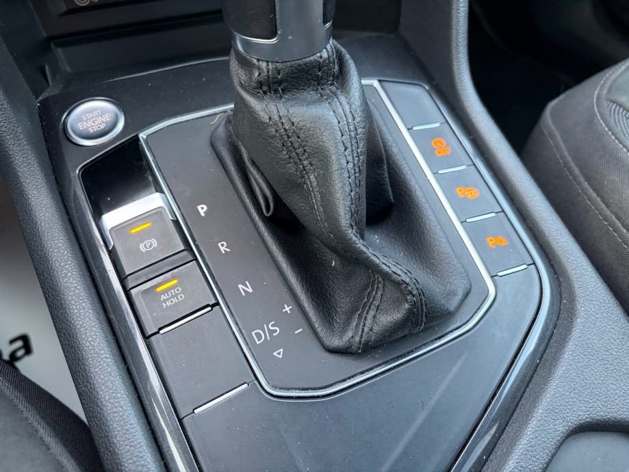 2018 Volkswagen Tiguan — fotografija 21