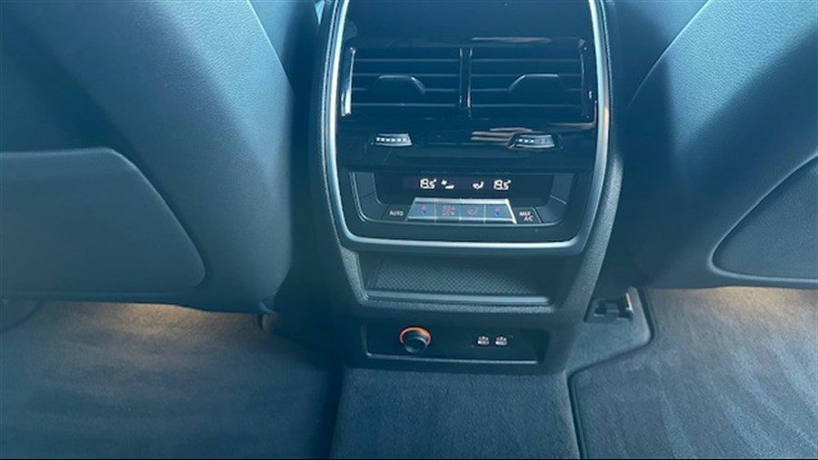 2025 BMW X5 — fotografija 24