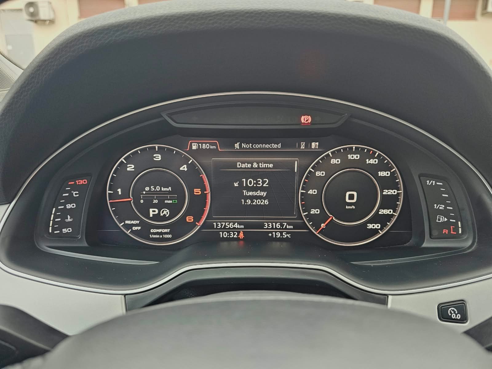 2017 Audi Q7 — fotografija 16