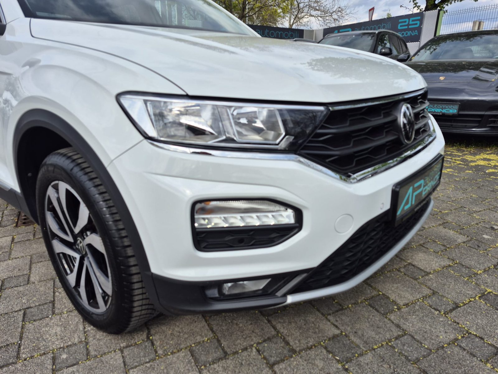 2021 Volkswagen T-Roc — fotografija 9