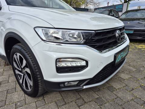 2021 Volkswagen T-Roc — sličica 9