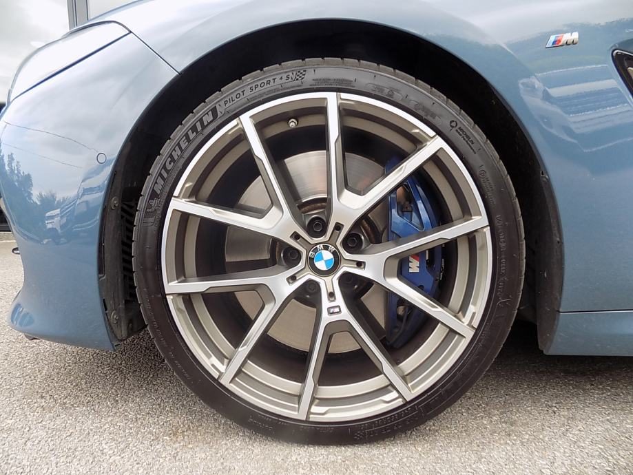 2019 BMW Serija 8 — fotografija 22