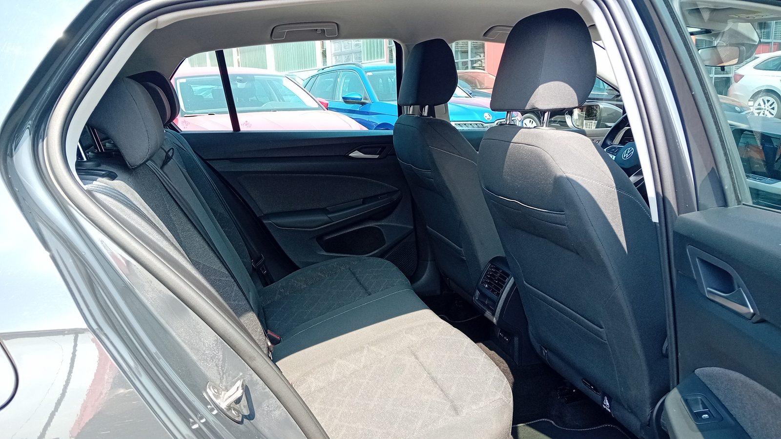 2024 Volkswagen Golf — fotografija 10