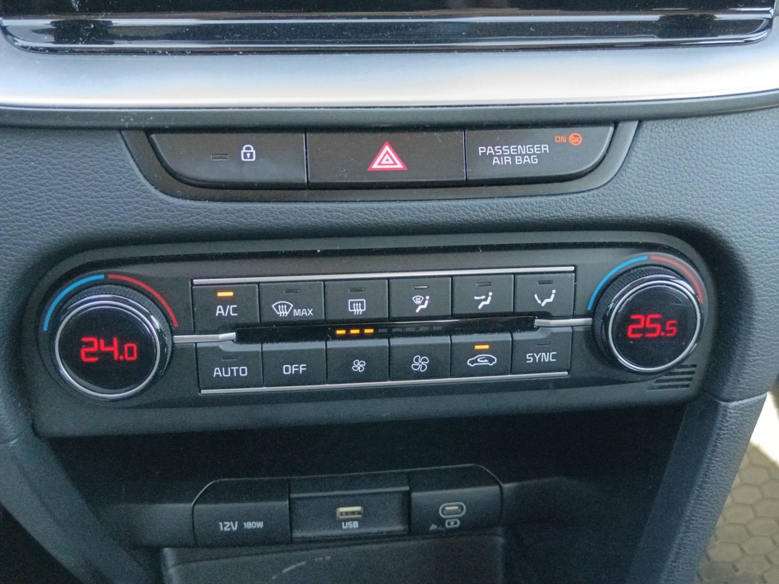2024 Kia Ceed (cee'd) Sportswagon — fotografija 18
