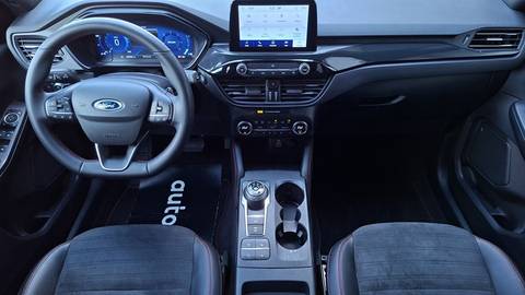 2022 Ford Kuga — sličica 4