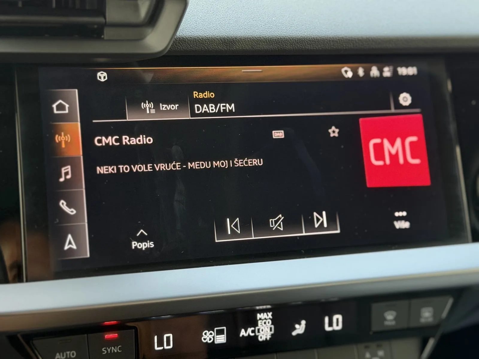 2022 Audi A3 — fotografija 20