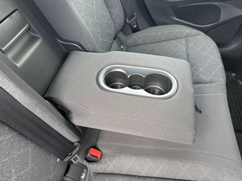 2021 Volkswagen Golf — sličica 21
