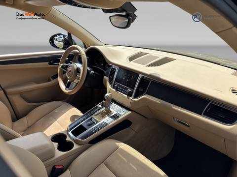 2017 Porsche Macan — sličica 10