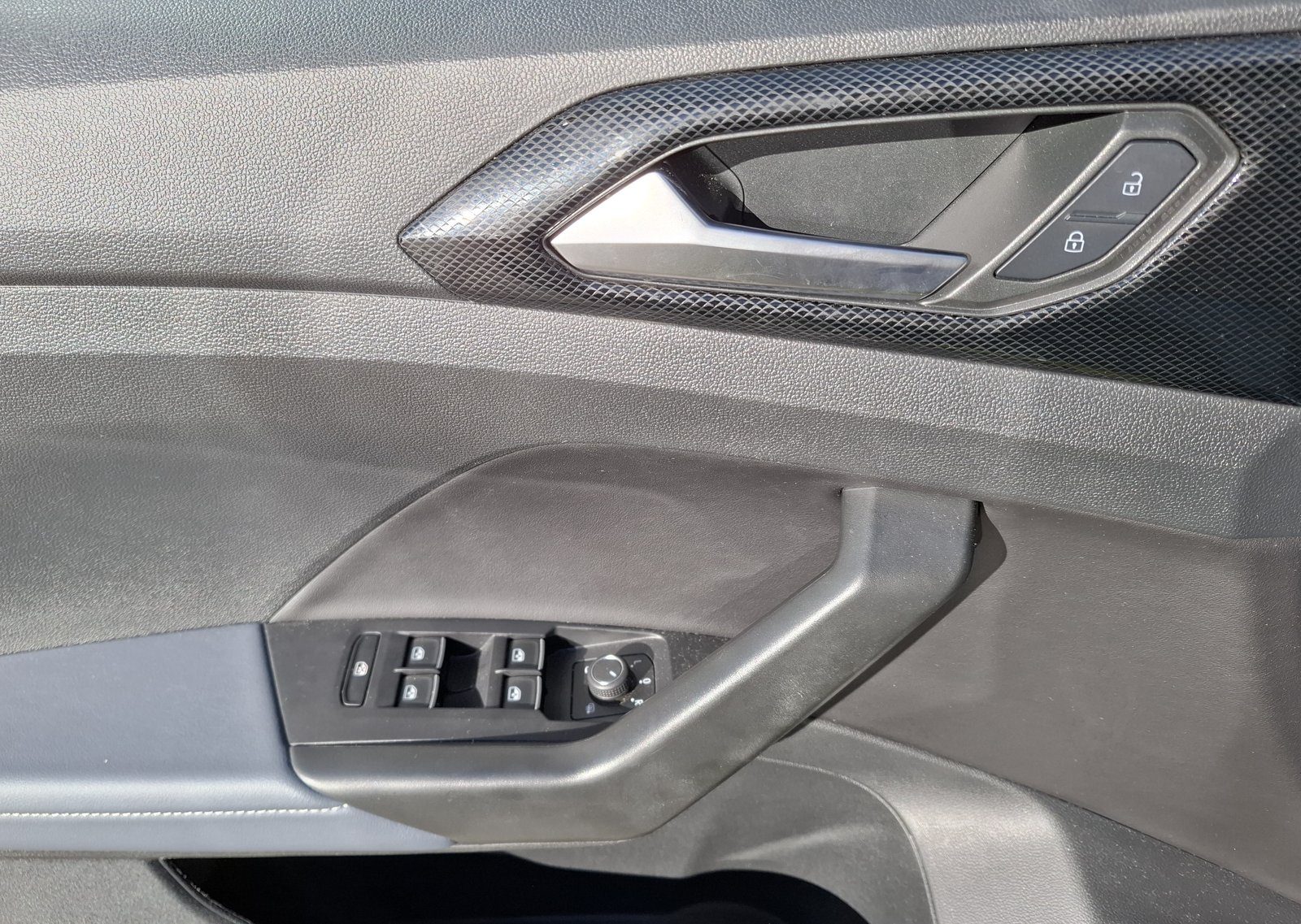 2024 Volkswagen T-Cross — fotografija 16