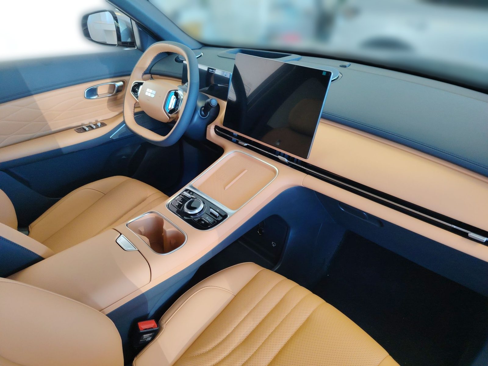 2026 Geely Starray EM-i — fotografija 17