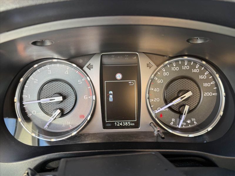 2021 Toyota Hilux — fotografija 10