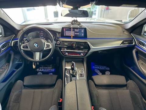 2020 BMW Serija 5 — sličica 17