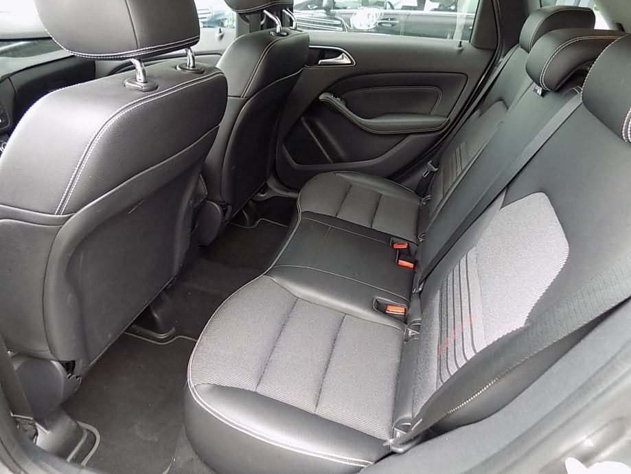 2015 Mercedes-Benz B-klasa — fotografija 9