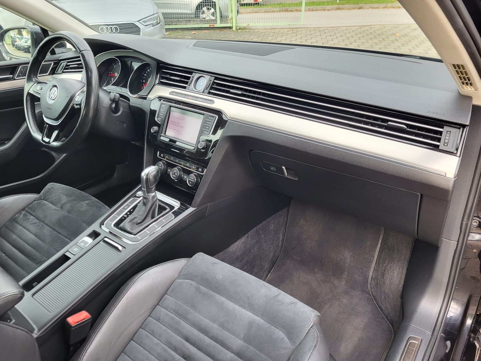 2016 Volkswagen Passat — fotografija 17
