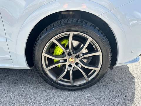 2023 Porsche Cayenne — sličica 14