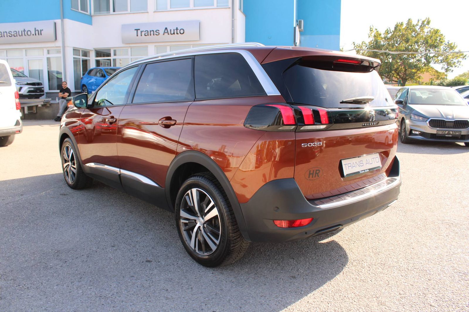 2023 Peugeot 5008 — fotografija 7