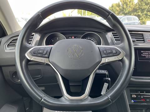 2022 Volkswagen Tiguan — sličica 27