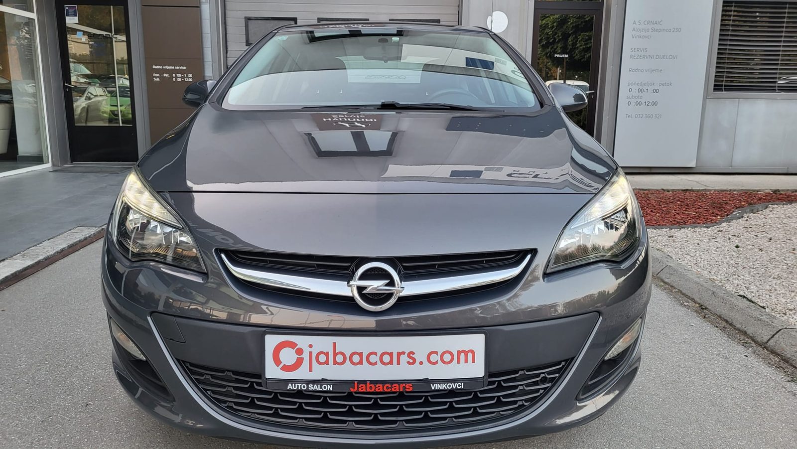 2015 Opel Astra — fotografija 3