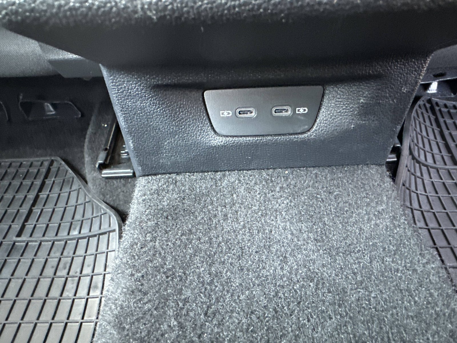 2024 Volkswagen Golf — fotografija 18