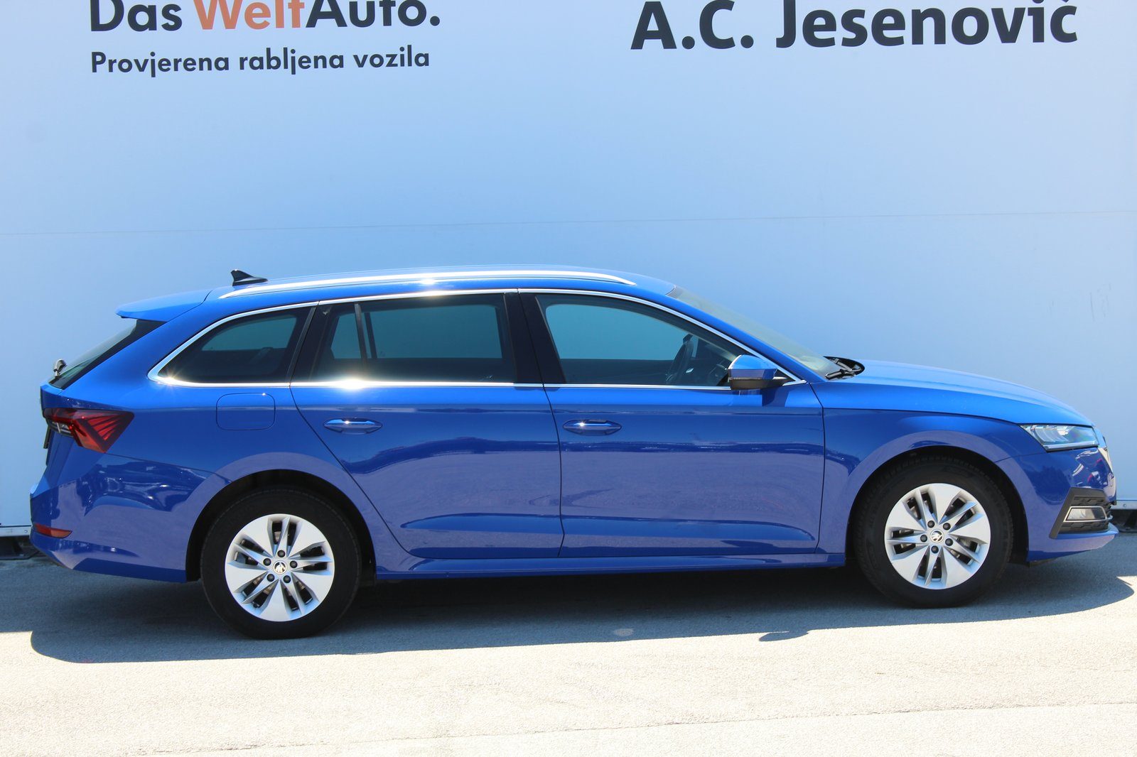 2024 Škoda Octavia Combi — fotografija 4