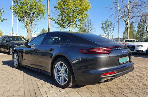 2017 Porsche Panamera — sličica 3