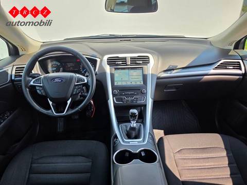 2017 Ford Mondeo — sličica 8
