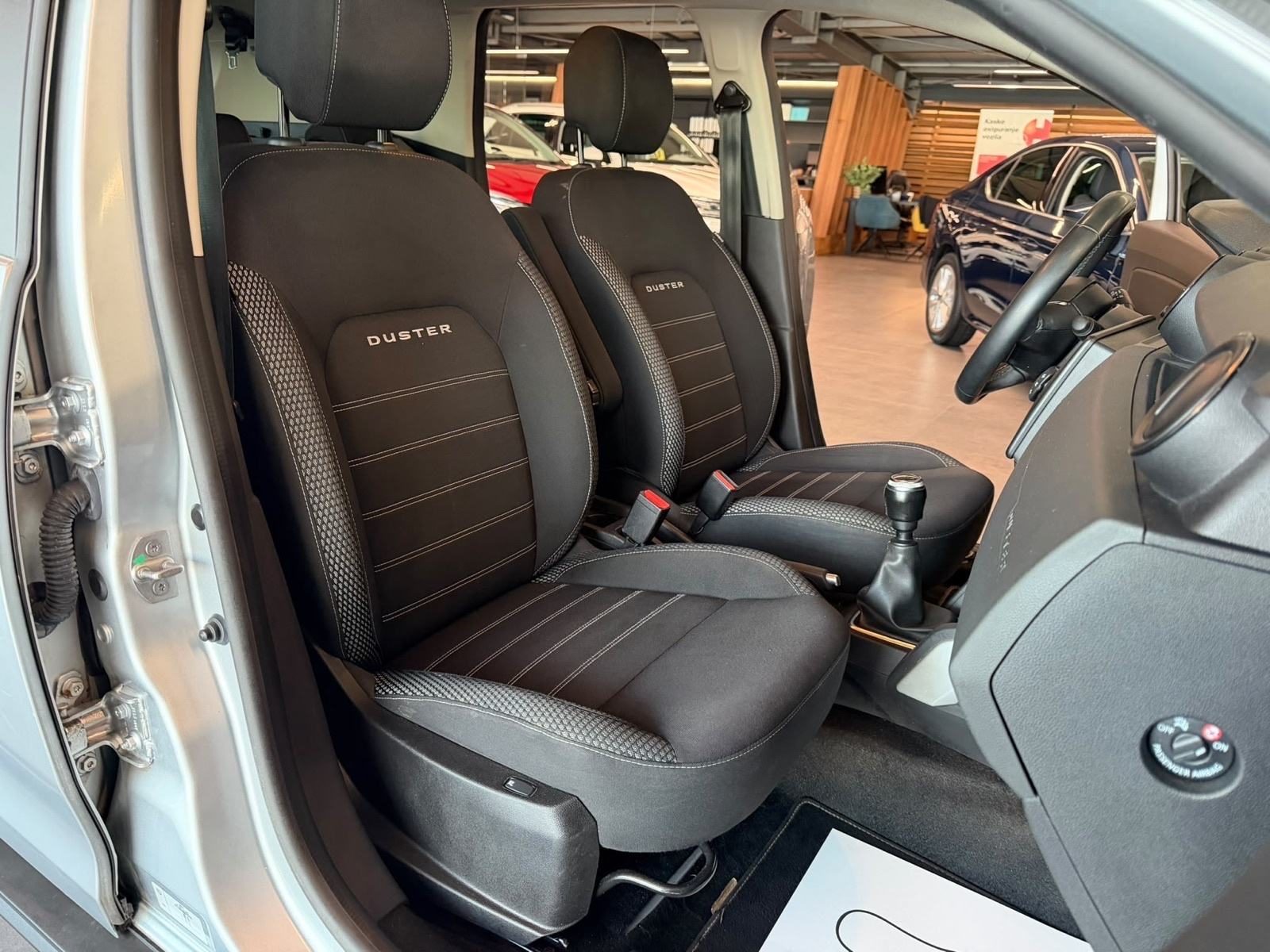 2020 Dacia Duster — fotografija 25
