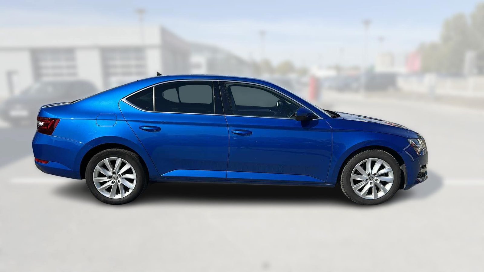 2024 Škoda Superb — fotografija 8