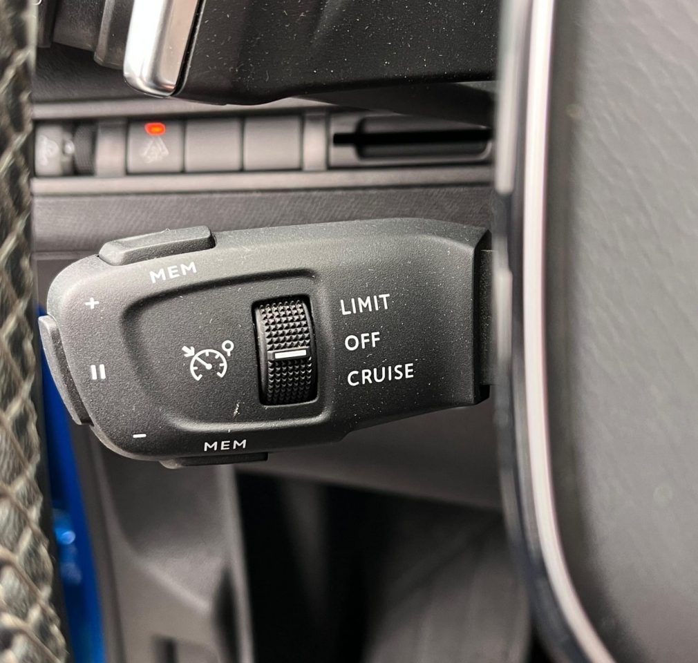 2021 Peugeot 3008 — fotografija 27