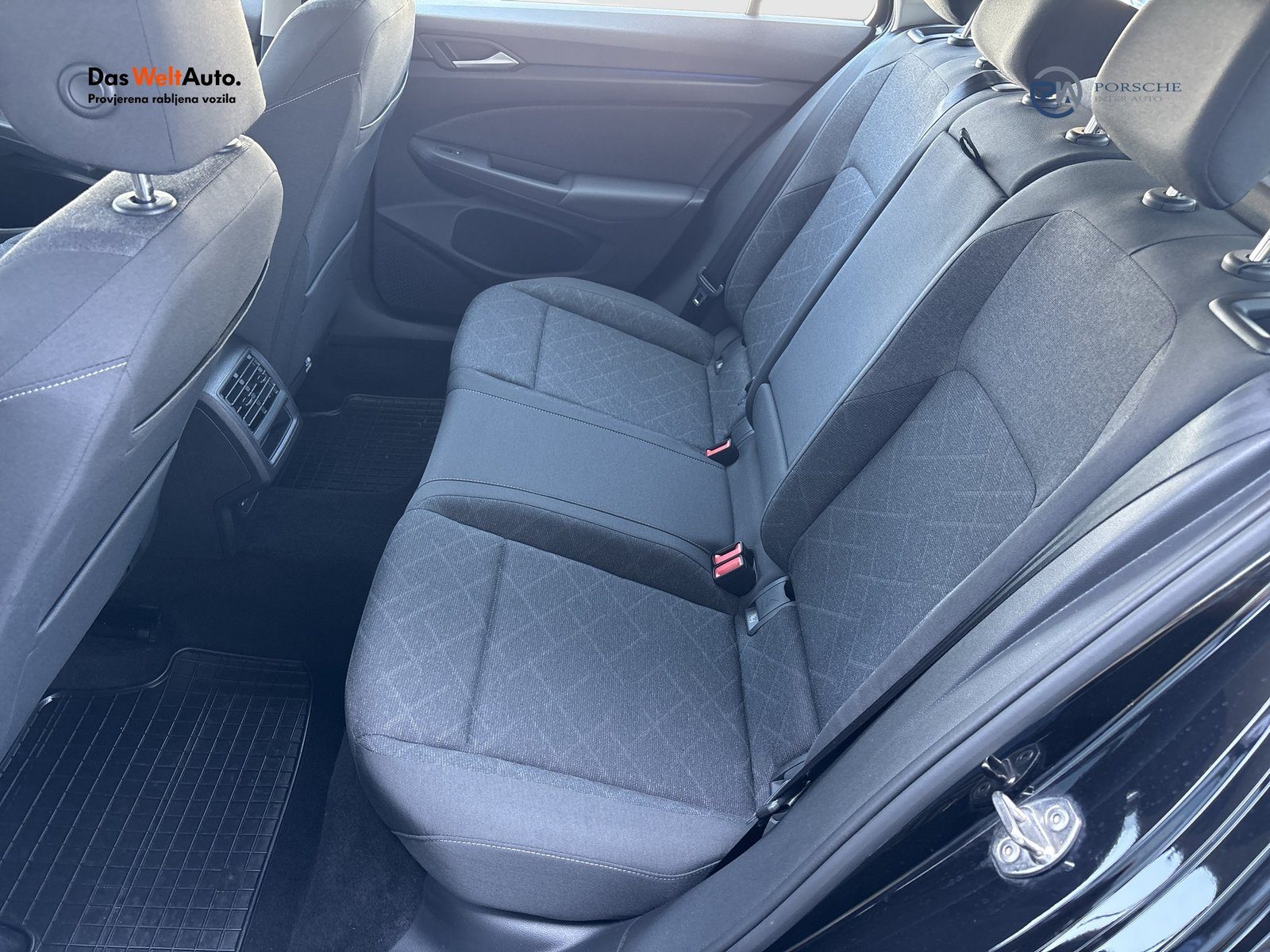 2023 Volkswagen Golf Variant — fotografija 11