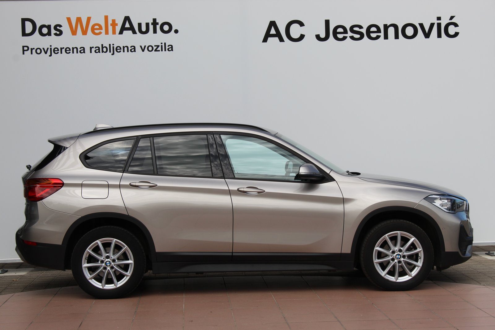2022 BMW X1 — fotografija 4